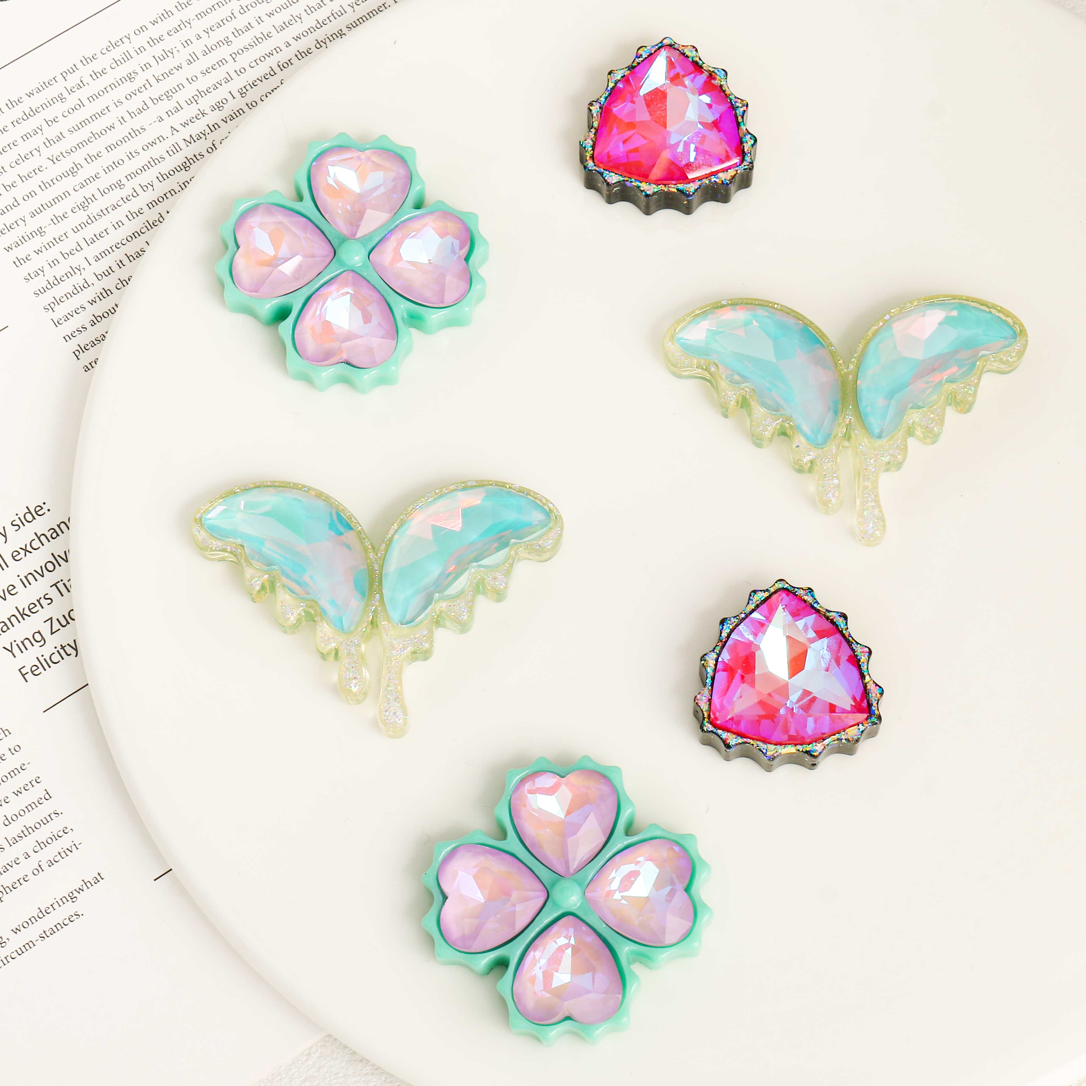 Resin Art Geode - Mehrfarbiges Zirkon-Schmuckherstellungs-Set, Harz-Geode-Kunstbedarf, Kristall-Strass-Verzierungen für Haarspangen