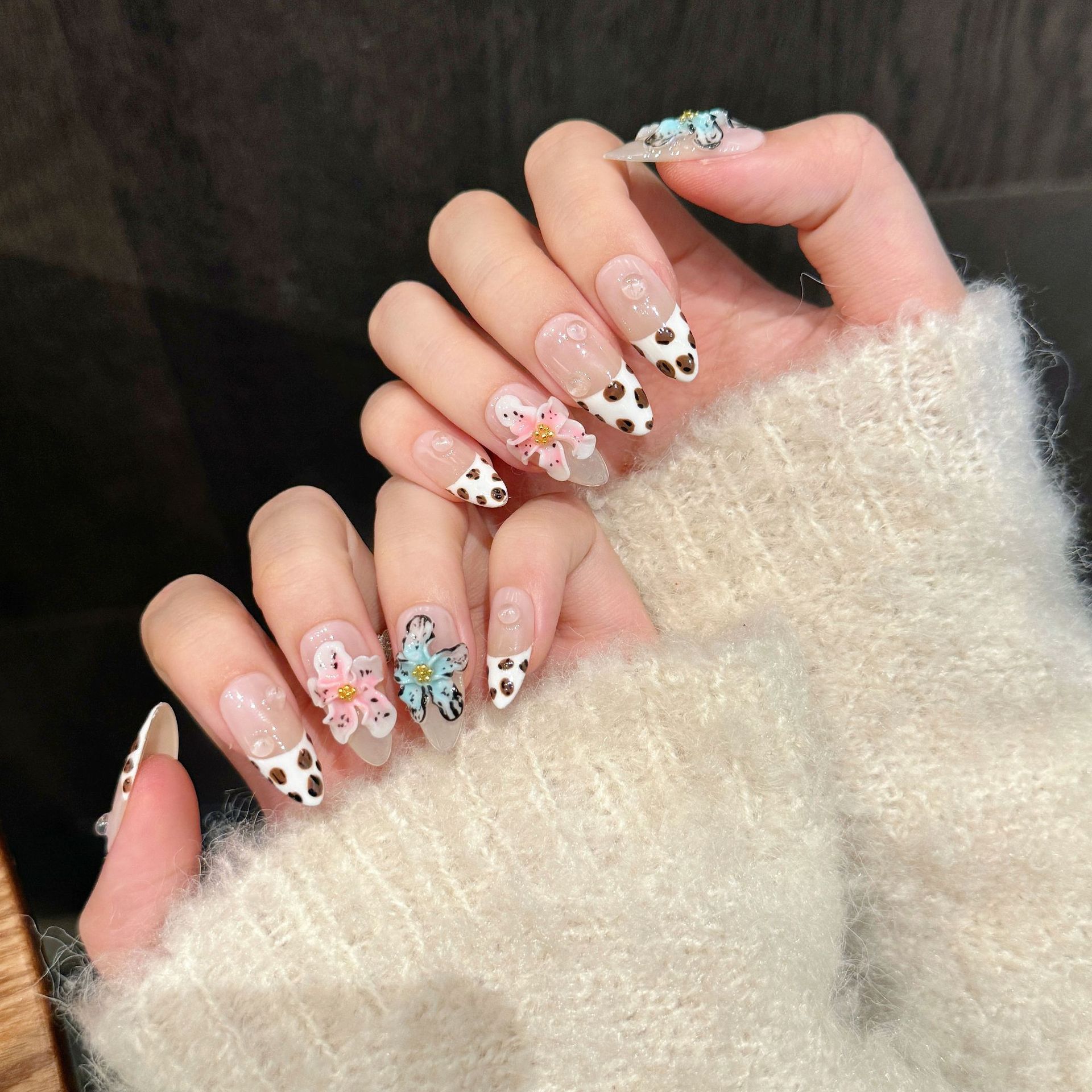 10 Stück glänzende Mandel hand – Resin Art Flowers Bewertung und Preis